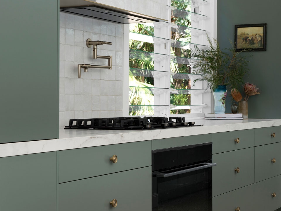 Gas stove