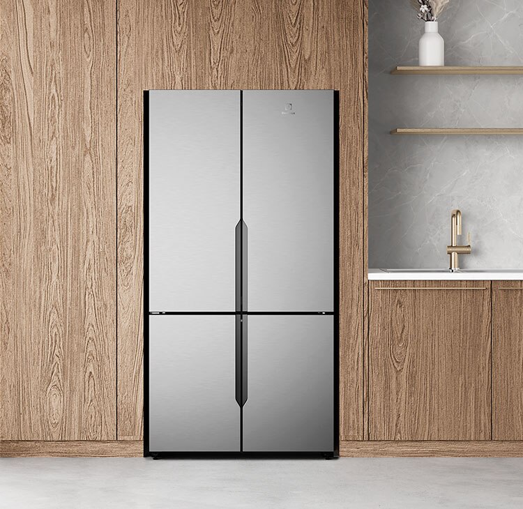 コンパクト冷蔵庫 Electrolux EFB0900WA-RJP Amazon | Electrolux ノンフロン冷凍冷蔵庫 ホワイト ERB3504