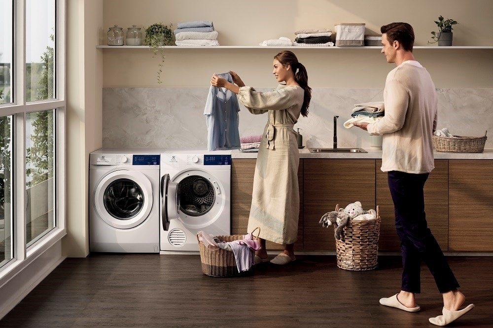 Air dry clothes