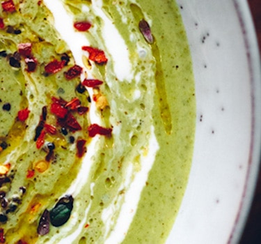 Creamy Broccoli & Kale Soup