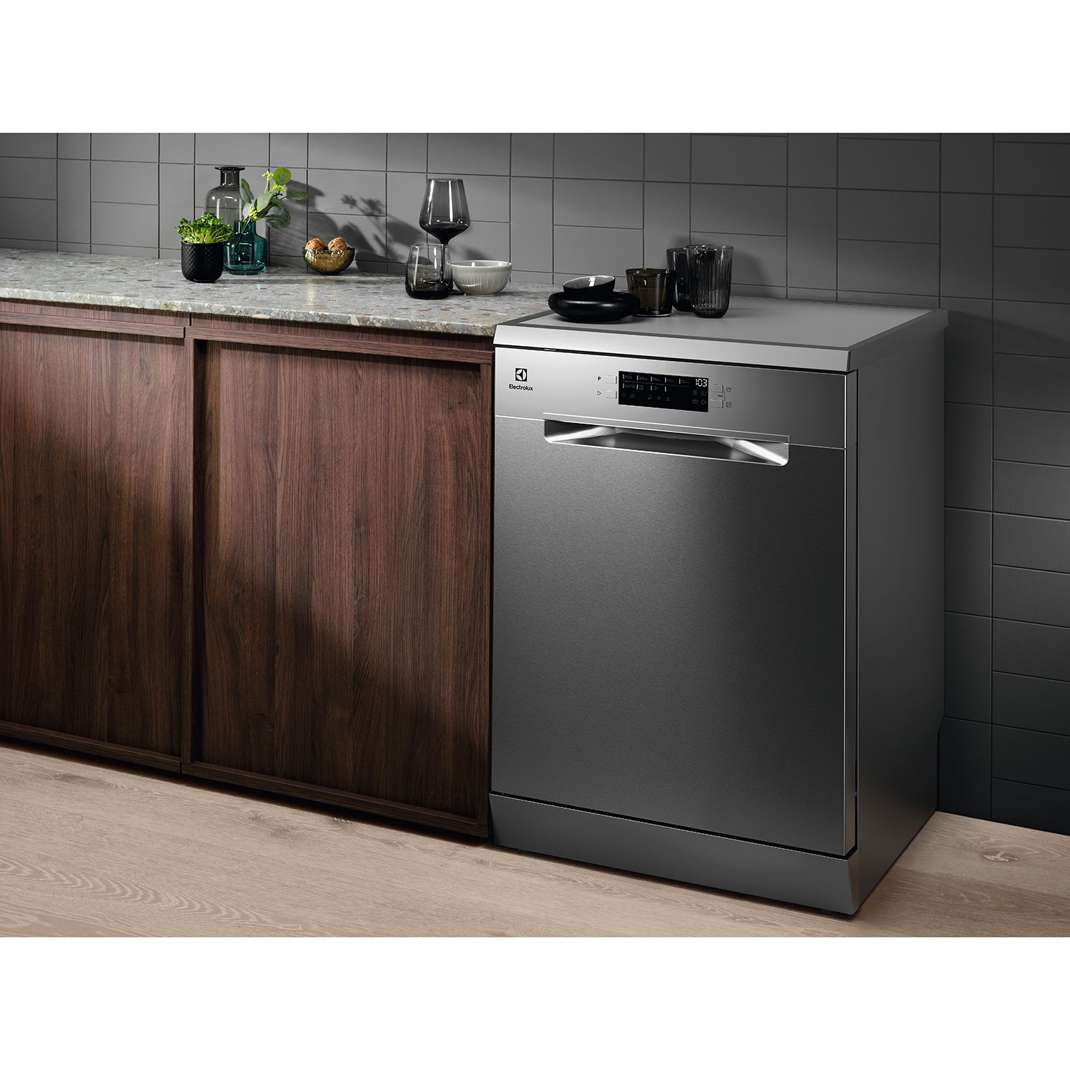 60cm Freestanding Dishwasher ESM48311SX Electrolux Arabia
