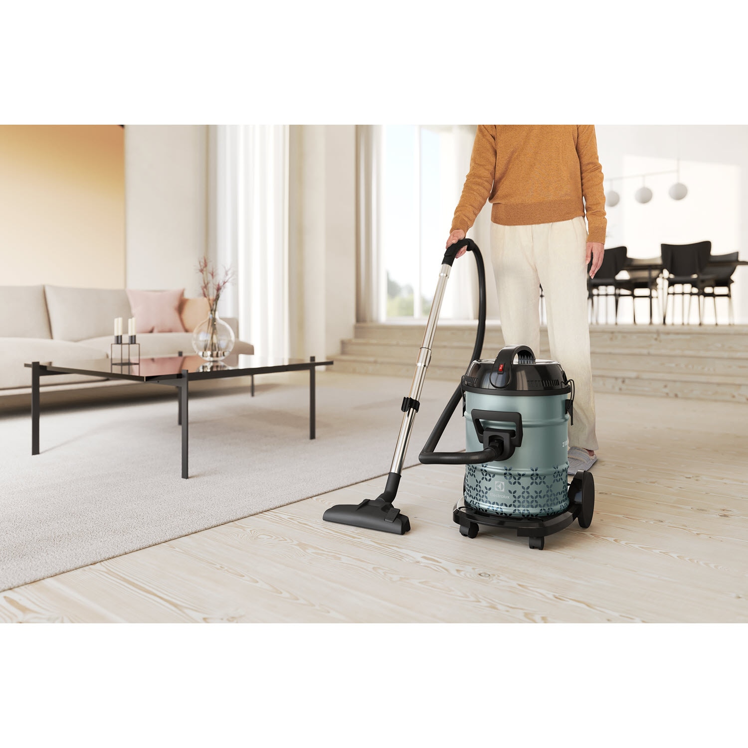 2100W dry drum vacuum cleaner EFW51612 Electrolux Arabia