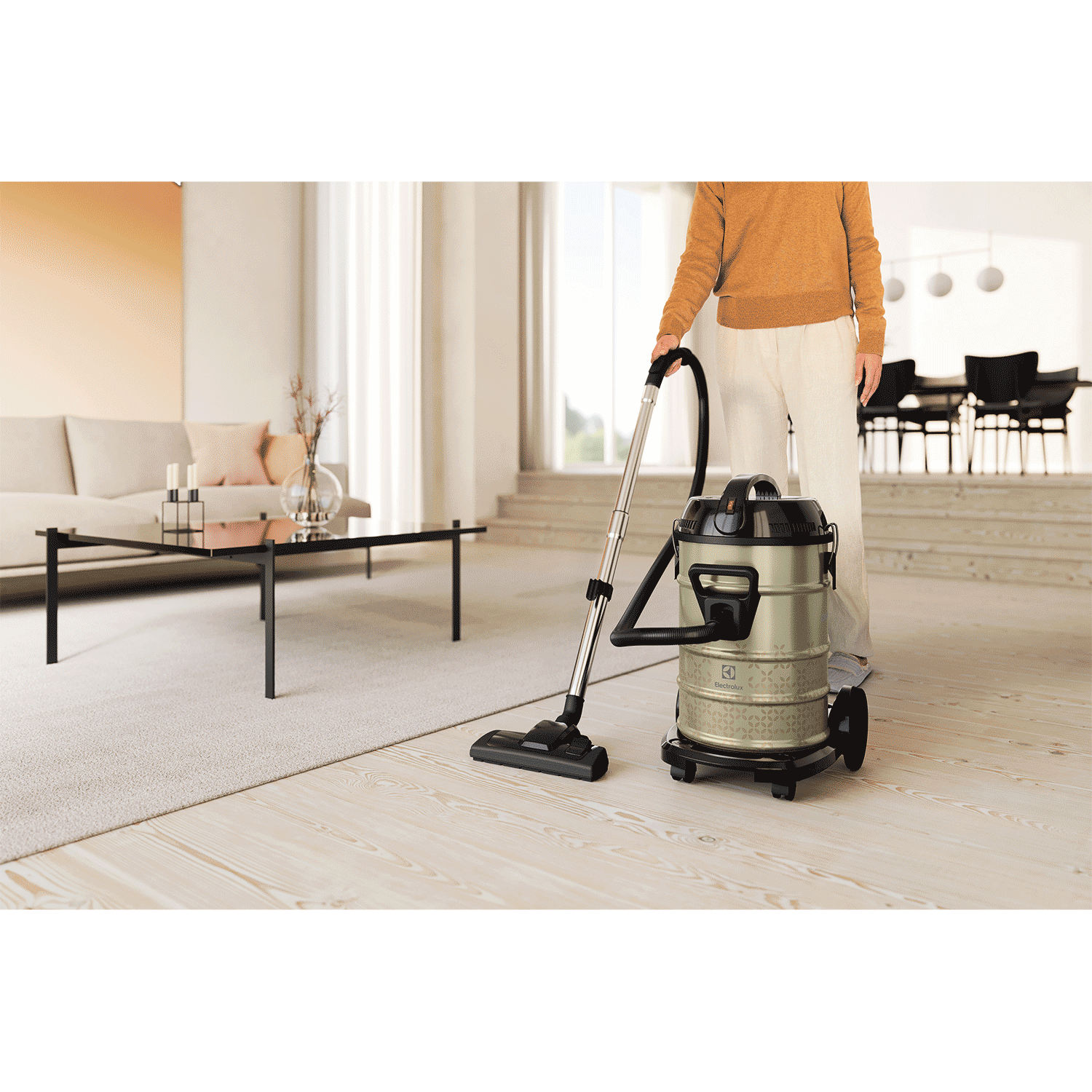 2300W dry drum vacuum cleaner EFW51712 Electrolux Arabia