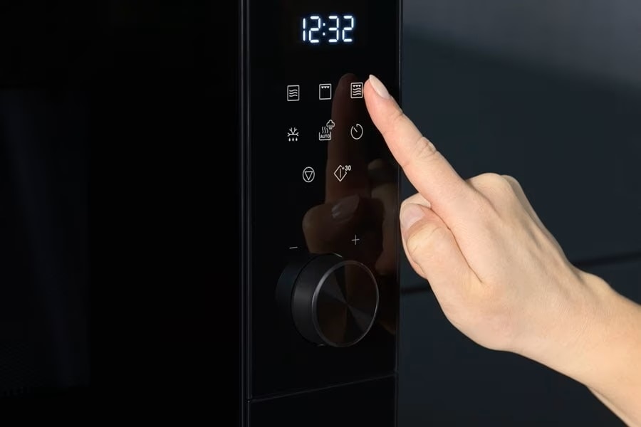 Clean the microwave oven door
