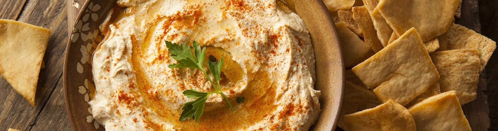Hummus and Pita Bread | Electrolux Arabia